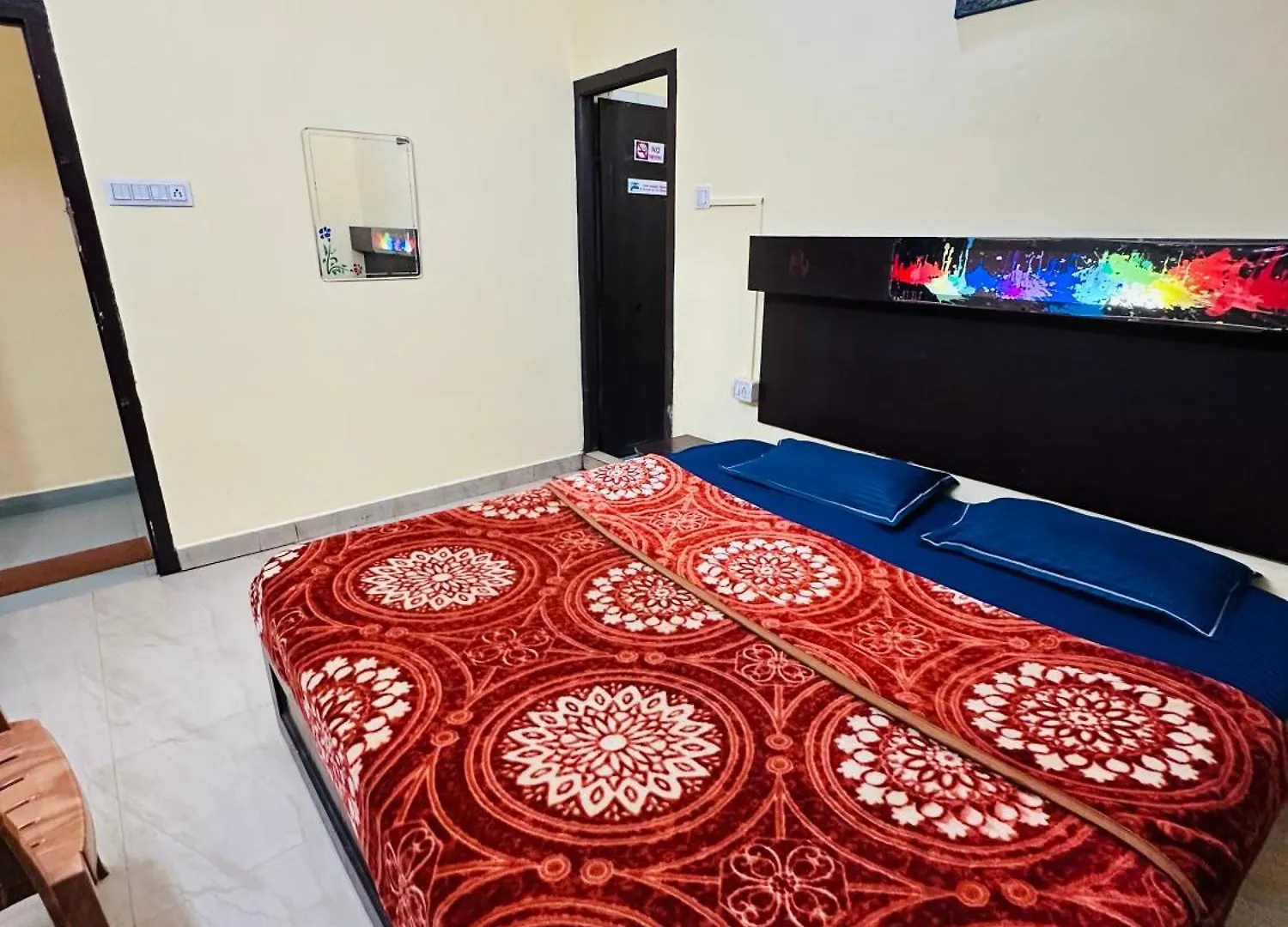 B&B G Mount Budget Stay 무나르 인도